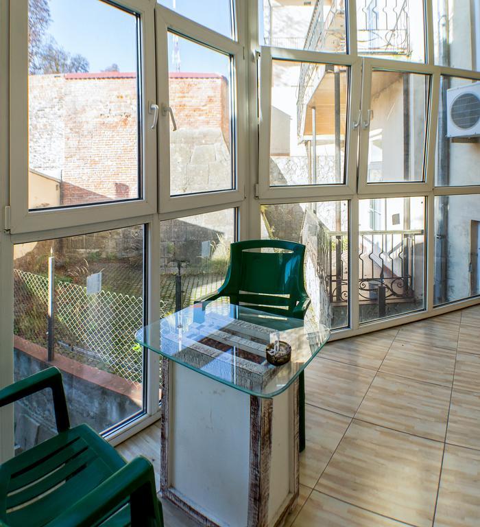 Apartment On Hutsulska 24H Electric Lviv Dış mekan fotoğraf